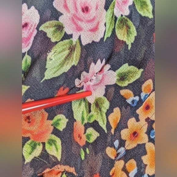 Yumi Kim Romper Floral - Picture 15 of 16